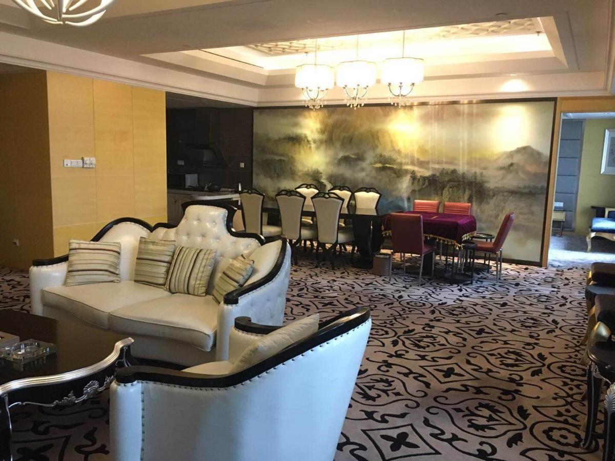 Ramada Yangzhou Baoying Hotel Exterior photo